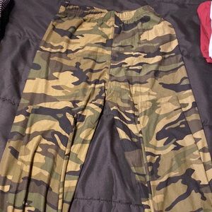 Camo leggings